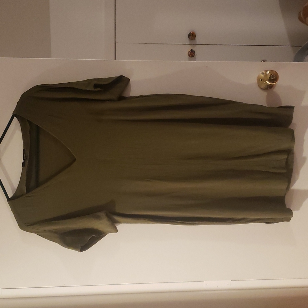 Beautiful olive green madewell dress